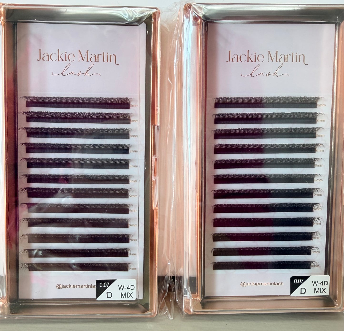 Dark Brown W 4D Eyelashes Extension 0.07 D MIX 8/9mm
